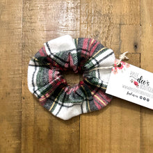 SCRUNCHIE | 90's Flannel