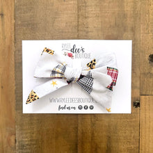 IZZY BOW | Cheetah Winter Wonderland