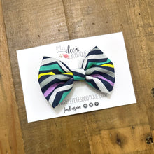 PENELOPE BOW | Cool Stripes