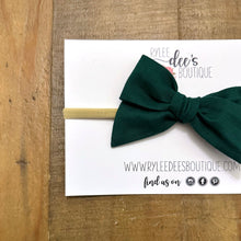 IZZY BOW | Classic Dark Green