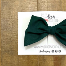 IZZY BOW | Classic Dark Green
