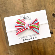 IZZY BOW | Holiday Twist