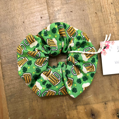 SCRUNCHIE | Shamrocks & Shenanigans