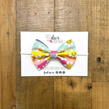 PENELOPE BOW | Daisy Smiles