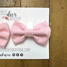 PENELOPE BOW | Classic Light Pink