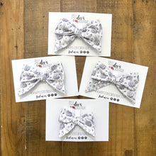 IZZY BOW | Simple Bunnies