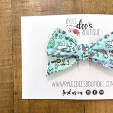 IZZY BOW | Unicorn Daydream